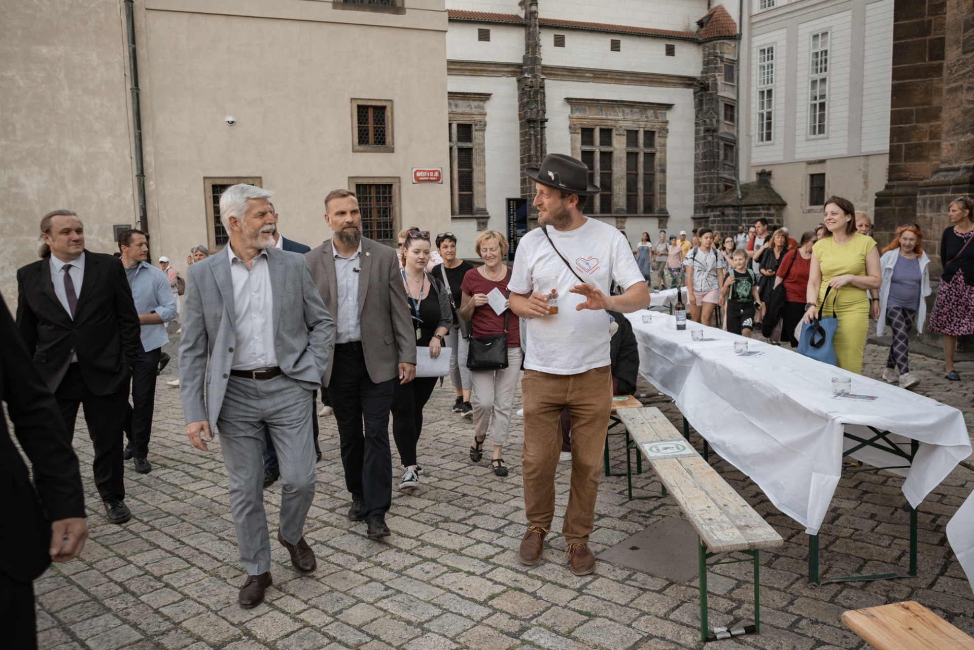Photography 8 of project Long table around st. Vitus Cathedral